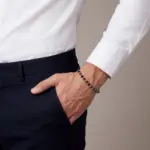 Pulseira para homem com pedras naturais e aço inoxidável, modelo Clark