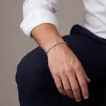 Pulseira para homem em aço inoxidável 316L, na cor prateada, modelo malabar
