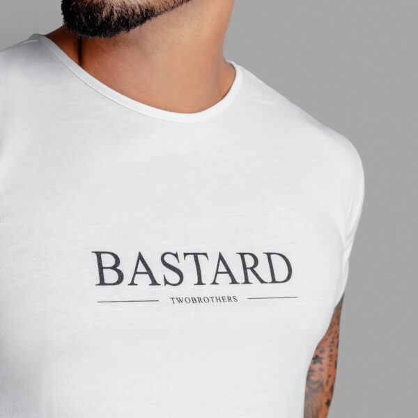 T-Shirt para Homem em Algodão Premium Regular Fit - Twobrothers Bastard - Painel TB_1