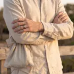 Anel para homem em aço inoxidável escurecido modelo Rockland