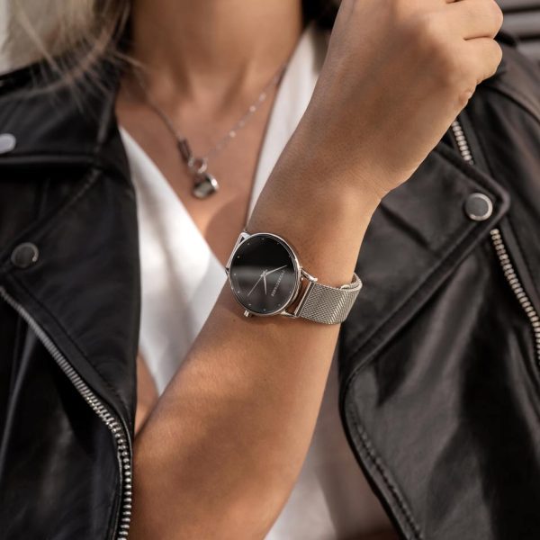 Relógio Classy Ayla em aço inoxidável para mulher com mostrador preto elegante da marca portuguesa Twobrothers