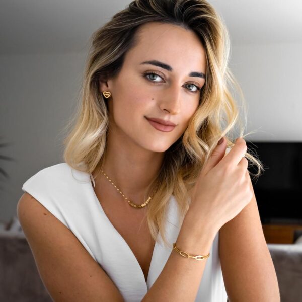 Pulseira Emily Gold com duas correntes em aço inoxidável Dourado, elegante para mulher, produzida pela marca Twobrothers sediada em Portugal.