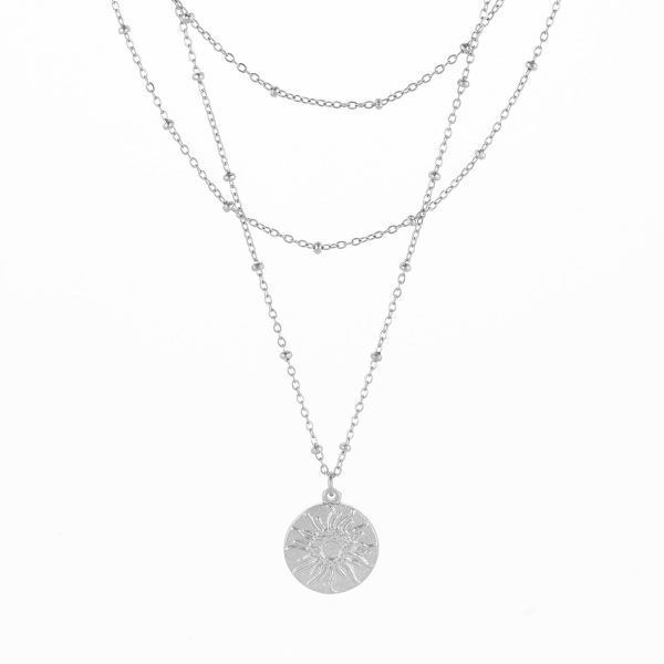 Frente do colar triplo em aço inoxidável prateado, para mulher, com medalha do Sol e da Lua produzido pela Twobrothers