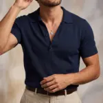 Colar para homem em aço inoxidável prateado com pendente medalha auburn