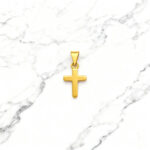 Pendente colar cruz dourado em aço inoxidável.