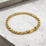 Pulseira para homem elos em dourado.