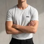 T-shirt para homem modelo Detroit na cor off-white