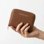 carteira mulher castanha em pele granulada da twobrothers