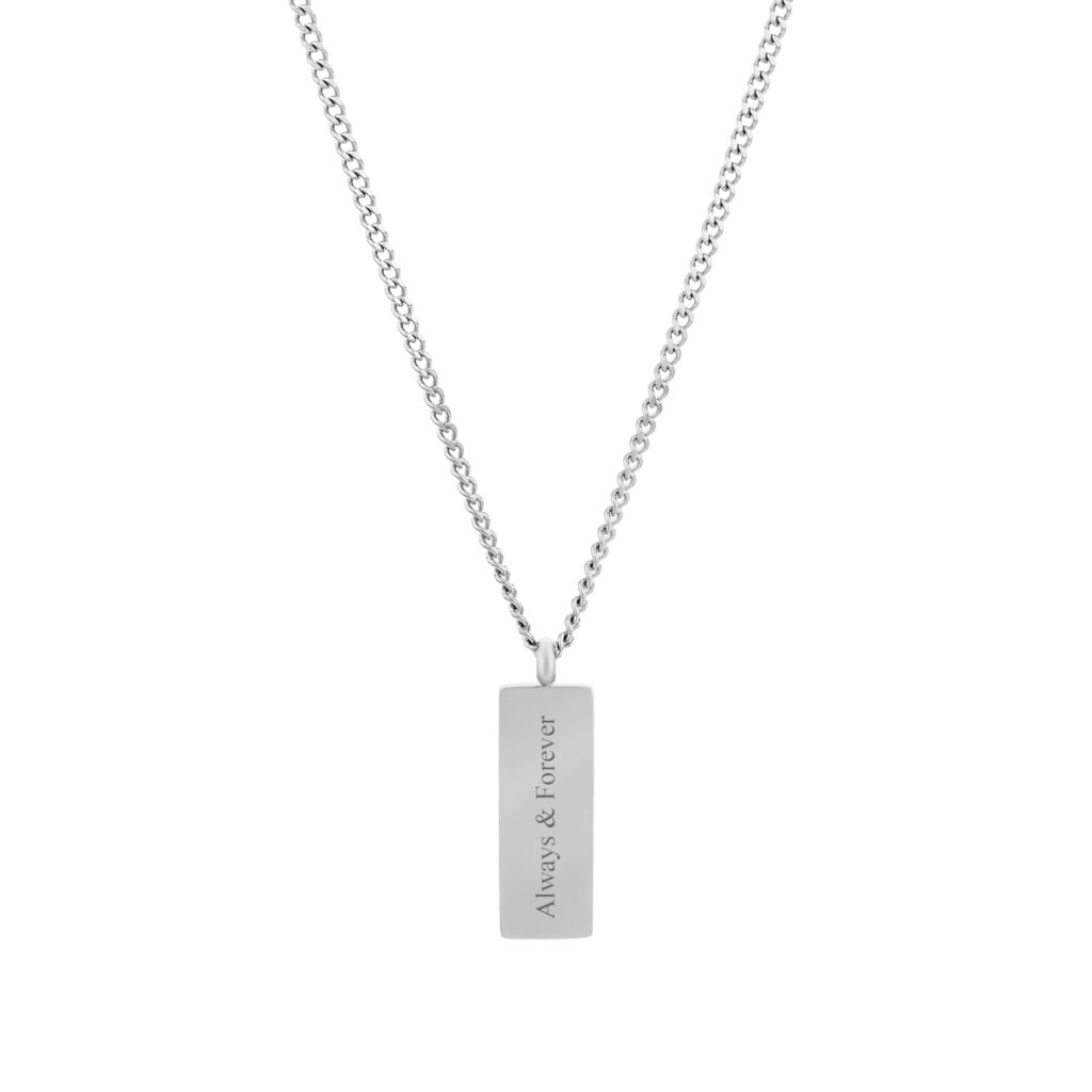 Colar para mulher com gravação personalizada na chapa rectangular. Colar em aço inoxidável.