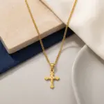 Colar para homem em aço inoxidável dourado com pendente cruz columbia