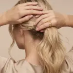 anel para mulher em aço inoxidavel dourado modelo leah