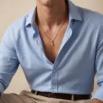 Colar para homem dourado em aço inoxidável 316L e pendente com inicial cravada
