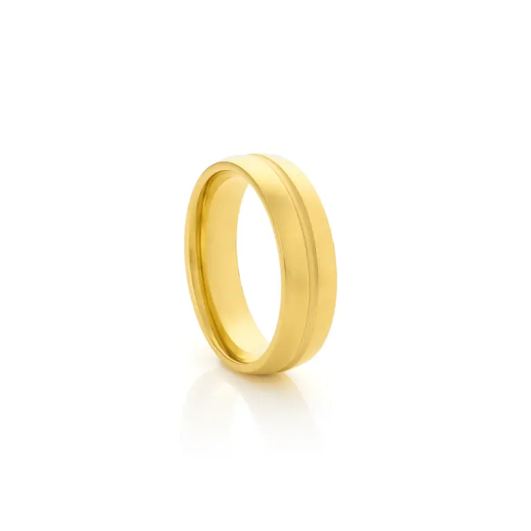 Aliança para homem em aço inoxidável. Aliança em aço dourado.