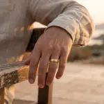Anel Dover para homem em aço inoxidável na cor dourado