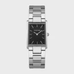 Relógio para homem, com mostrador retangular preto e bracelete em aço inoxidável com elos.