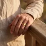 Anel Rebel em aço inoxidável para homem na cor dourado